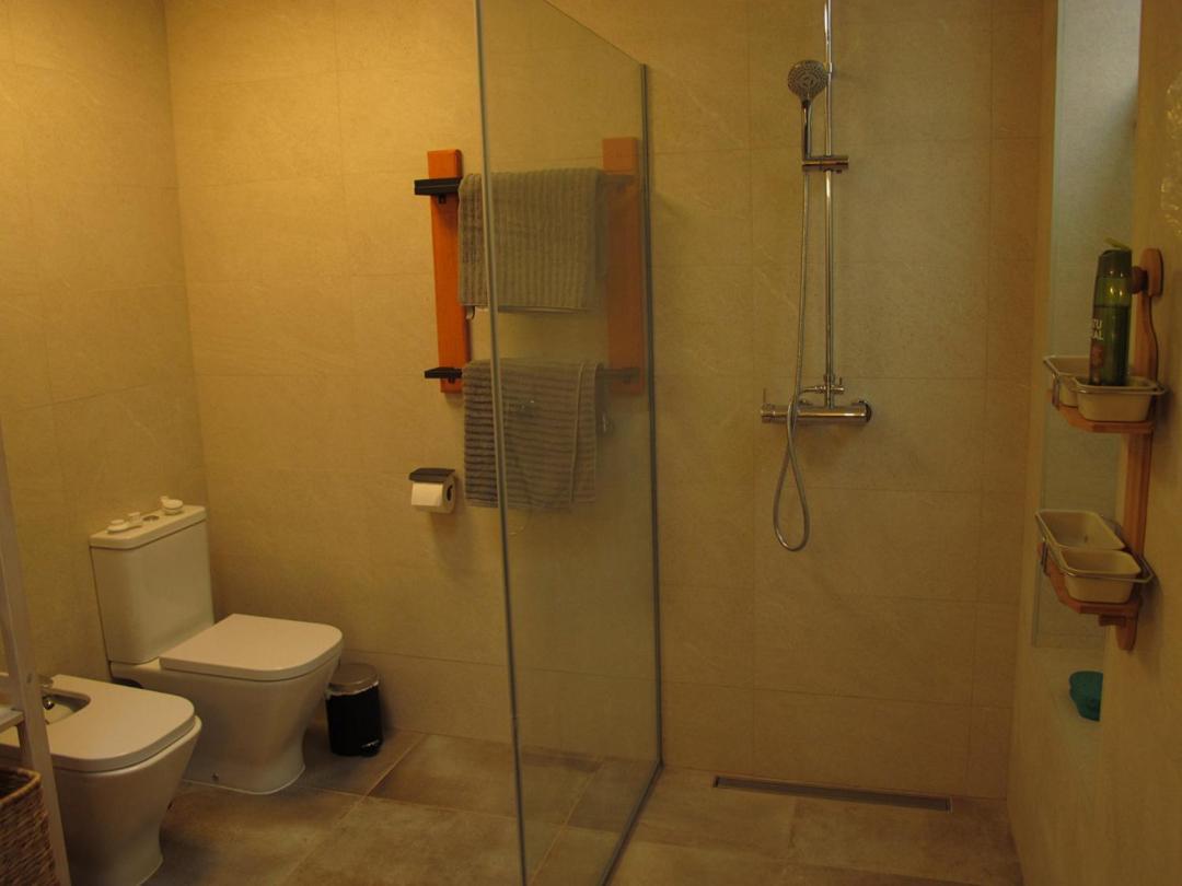 Bungalow Goa Pool View, Playa Roca Residence Sea Front Access - Free Ac - Wifi Коста-Тегисе Экстерьер фото